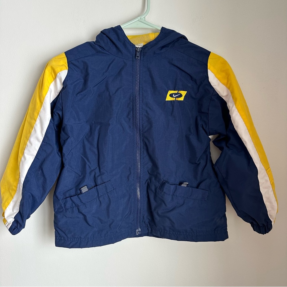 Nike Boy’s Windbreaker Yellow and Navy Blue Size Large